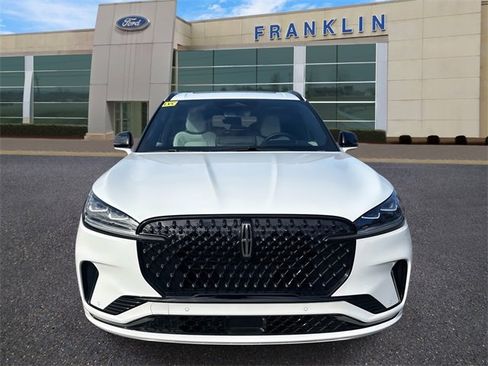 New 2026 Lincoln Aviator Black Label w/ Jet Appearance Package image 2