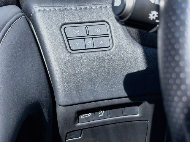 Used 2023 Lexus LX 600 F Sport w/ Accessory Package (A2) AWD/4WD image 38