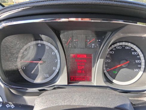 Used 2017 GMC Terrain SLE image 16