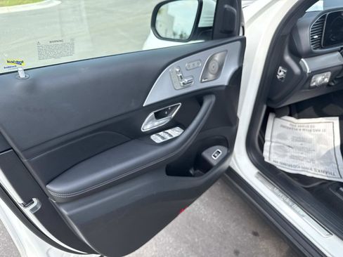 Used 2025 Mercedes-Benz GLE 350 4MATIC image 19