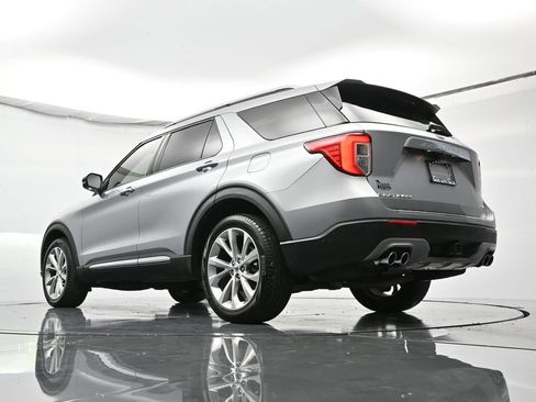 Used 2021 Ford Explorer Platinum w/ Equipment Group 601A AWD/4WD image 52