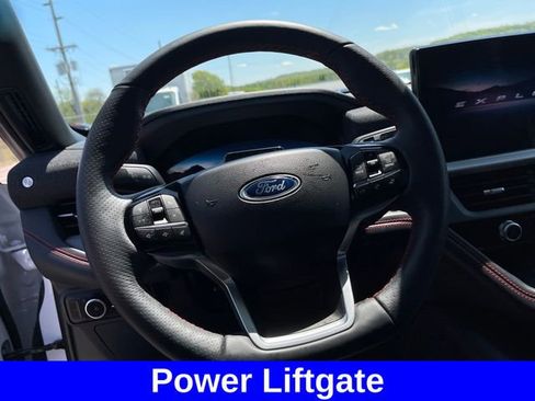 Used 2025 Ford Explorer ST-Line AWD/4WD image 14