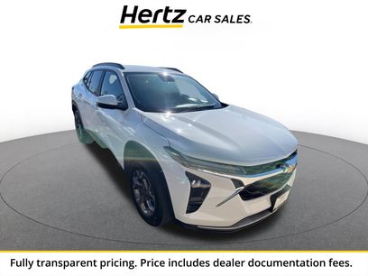 Used 2025 Chevrolet Trax LT