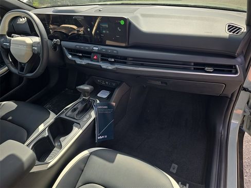 New 2026 Kia K4 GT-Line image 11