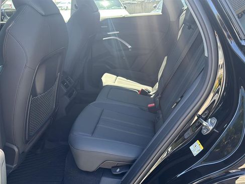 Used 2025 Audi Q5 Premium Plus w/ Premium Plus AWD/4WD image 14