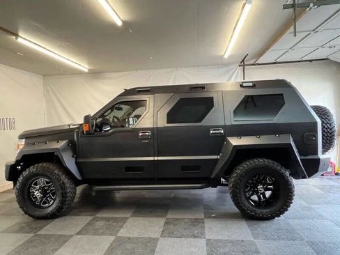 Used 2016 Ford F450 XLT w/ XLT Interior Package image 10