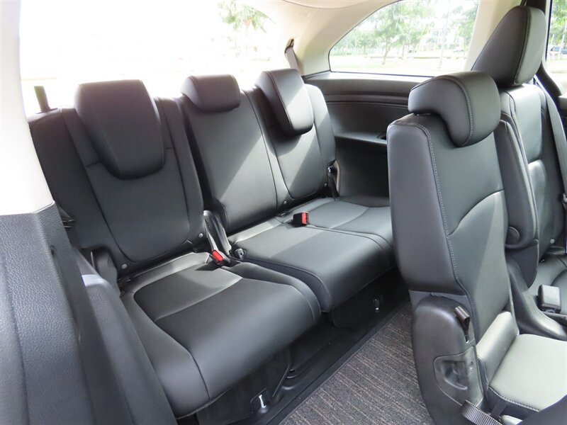 Used 2025 Honda Odyssey EX-L image 17