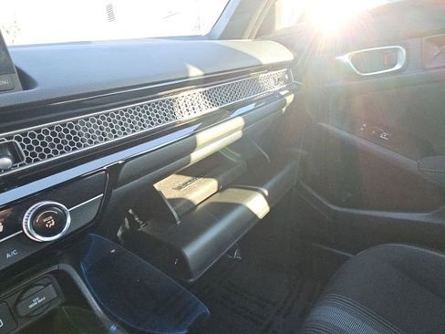 Used 2022 Honda Civic Sport image 55