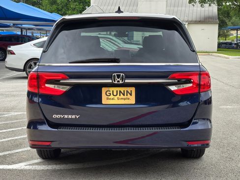 Used 2024 Honda Odyssey EX-L image 4