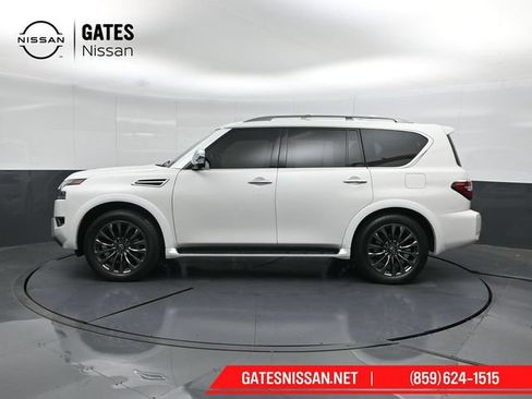 Used 2023 Nissan Armada Platinum w/ Captain's Chairs Package AWD/4WD image 7