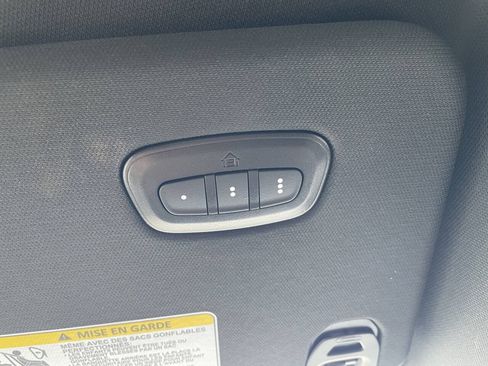 Used 2024 RAM 1500 Big Horn AWD/4WD image 32