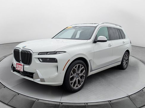 Used 2024 BMW X7 xDrive40i AWD/4WD image 7