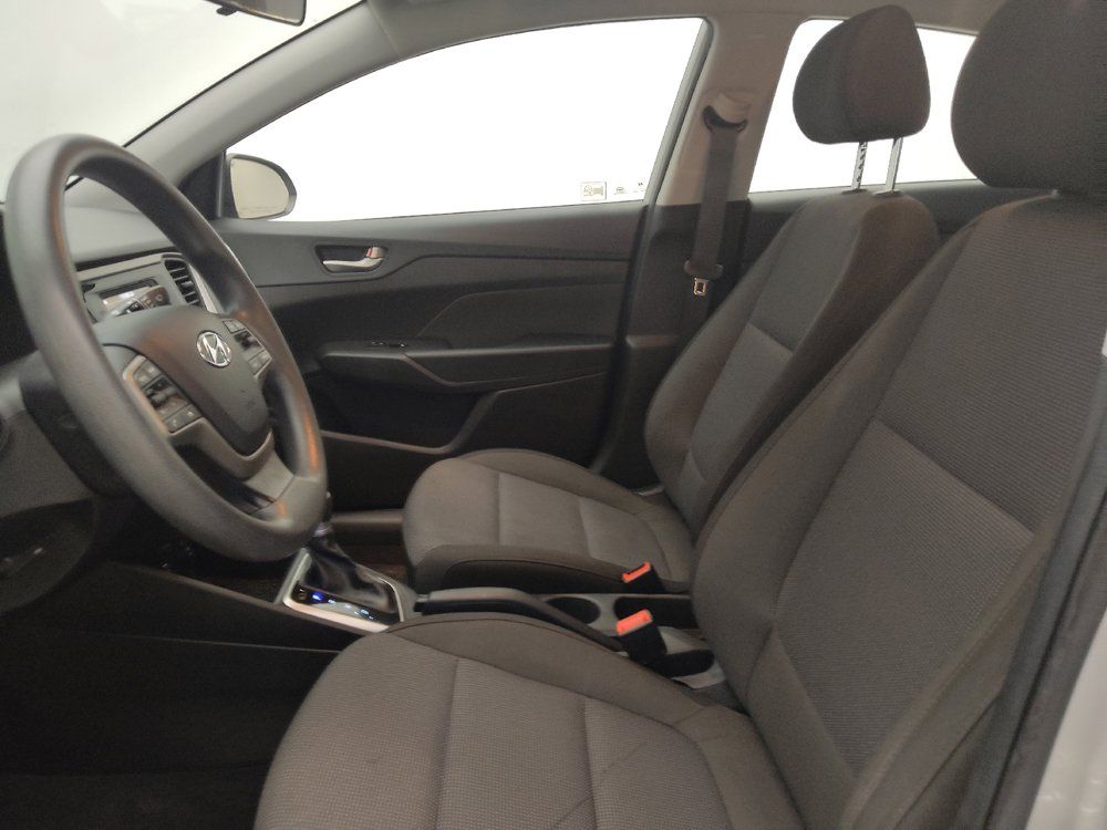 Used 2021 Hyundai Accent SE FWD image 17