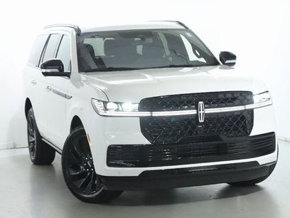 New 2025 Lincoln Navigator Reserve w/ Jet Appearance Package