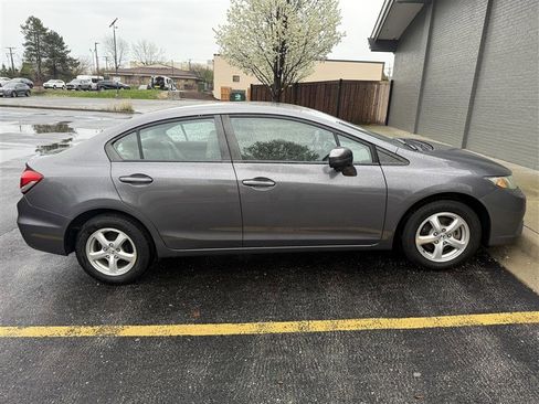 Used 2014 Honda Civic Natural Gas image 3