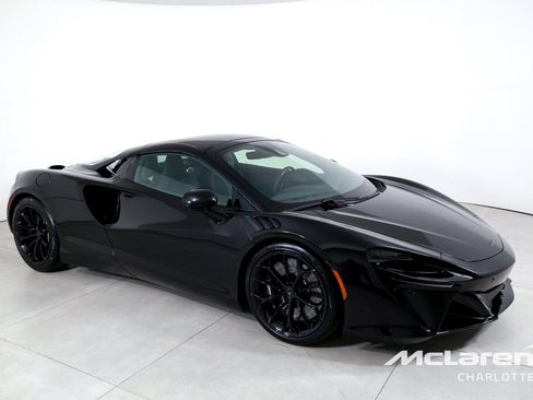 New 2026 McLaren Artura Spider RWD image 3