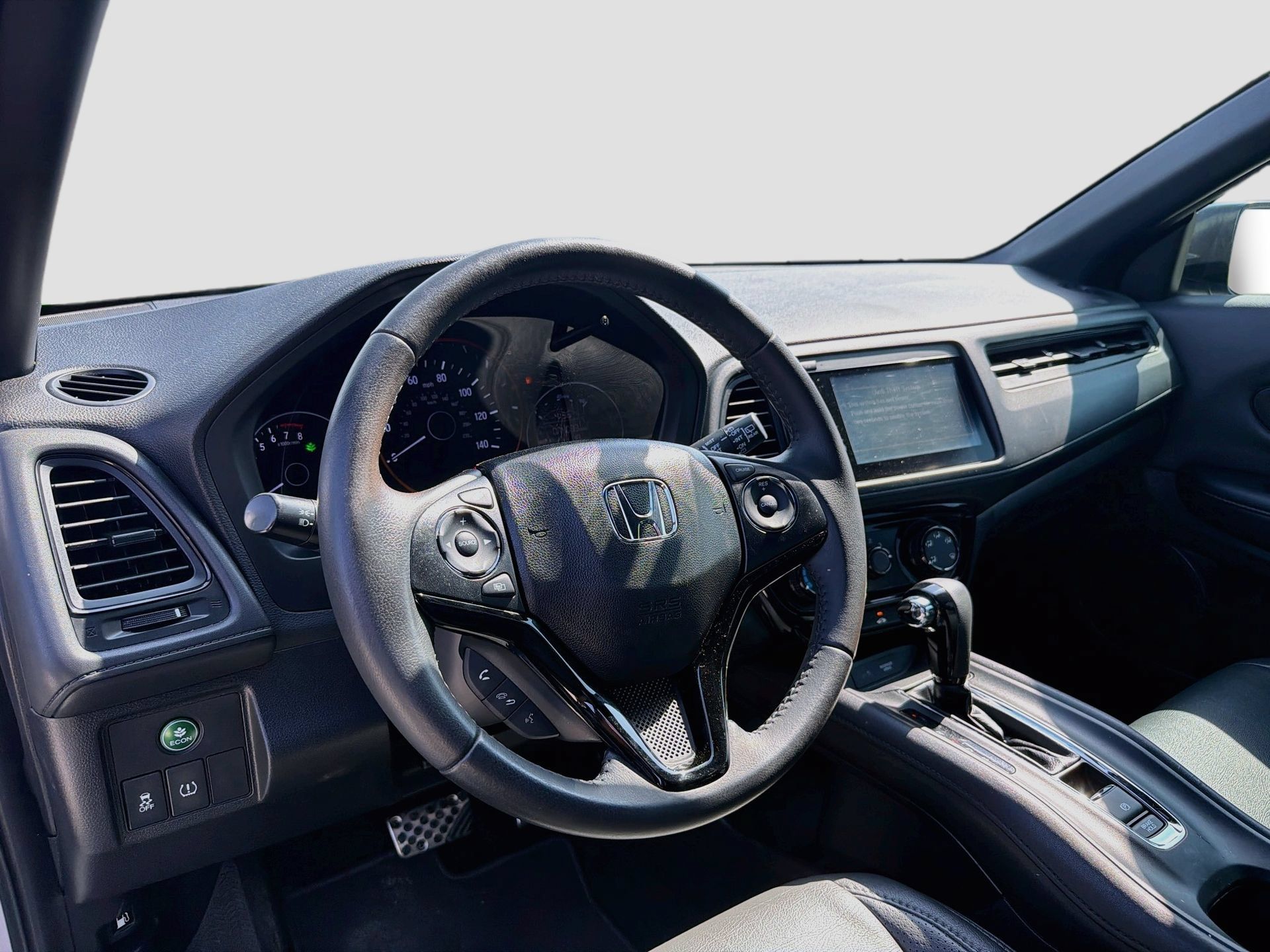 Used 2019 Honda HR-V Sport image 9