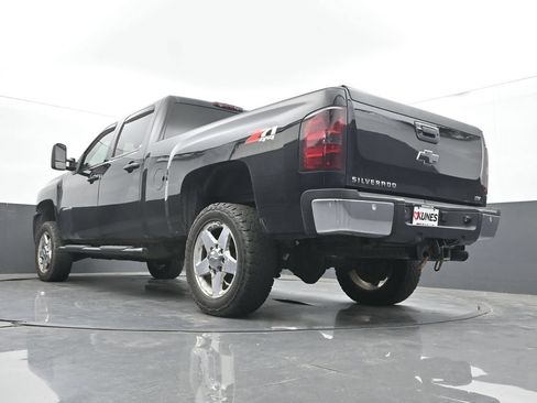Used 2014 Chevrolet Silverado 2500 LTZ w/ LTZ Plus Package AWD/4WD image 43
