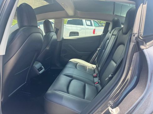 Used 2021 Tesla Model 3 Long Range AWD/4WD image 7