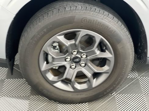 Used 2023 Ford Maverick XLT FWD image 7
