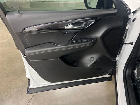 Certified 2023 Buick Envision Essence w/ Sport Touring Package AWD/4WD image 16