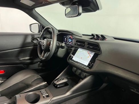 Used 2025 Nissan Z Performance w/ Floor Mat Package image 28