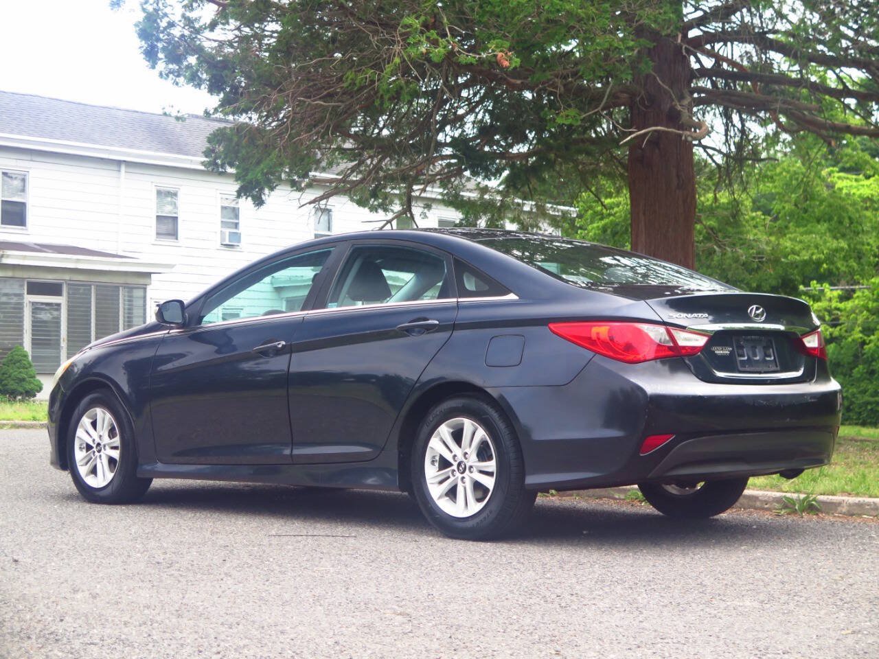 Used 2014 Hyundai Sonata GLS w/ Popular Equipment Group 2 FWD image 3