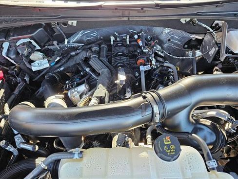 Used 2025 Ford Expedition Tremor image 25