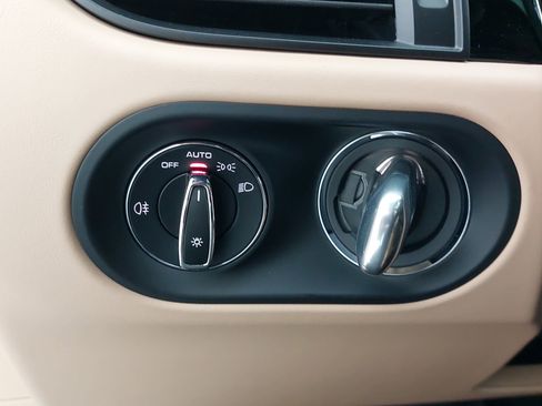 Certified 2026 Porsche Macan S image 28