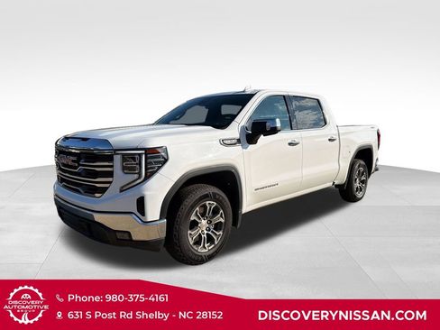 Used 2025 GMC Sierra 1500 SLT AWD/4WD image 1