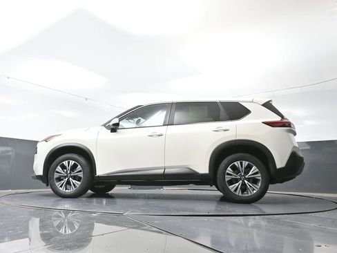 Used 2023 Nissan Rogue SV image 53