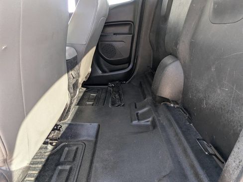 Used 2018 Chevrolet Colorado 2WD Extended Cab image 20