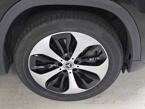 Used 2025 Mercedes-Benz GLA 250 image 9