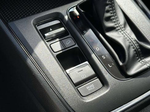 Certified 2025 Honda CR-V LX image 29