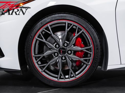 Used 2025 Chevrolet Corvette Stingray Preferred Conv w/ Z51 Performance Package RWD image 23