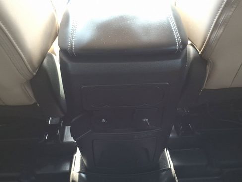 Used 2023 Ford Explorer XLT w/ Equipment Group 202A AWD/4WD image 11
