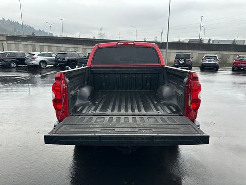 Used 2015 Toyota Tundra SR5 image 11