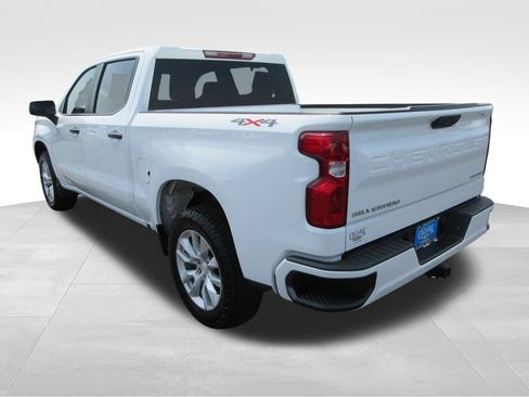 Certified 2022 Chevrolet Silverado 1500 Custom AWD/4WD image 3