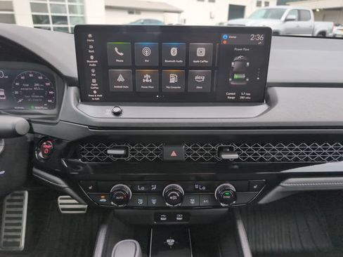 Used 2025 Honda Accord Sport image 23