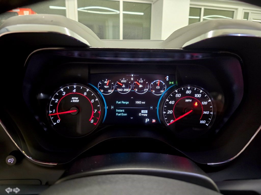 Used 2018 Chevrolet Camaro LT RWD image 26