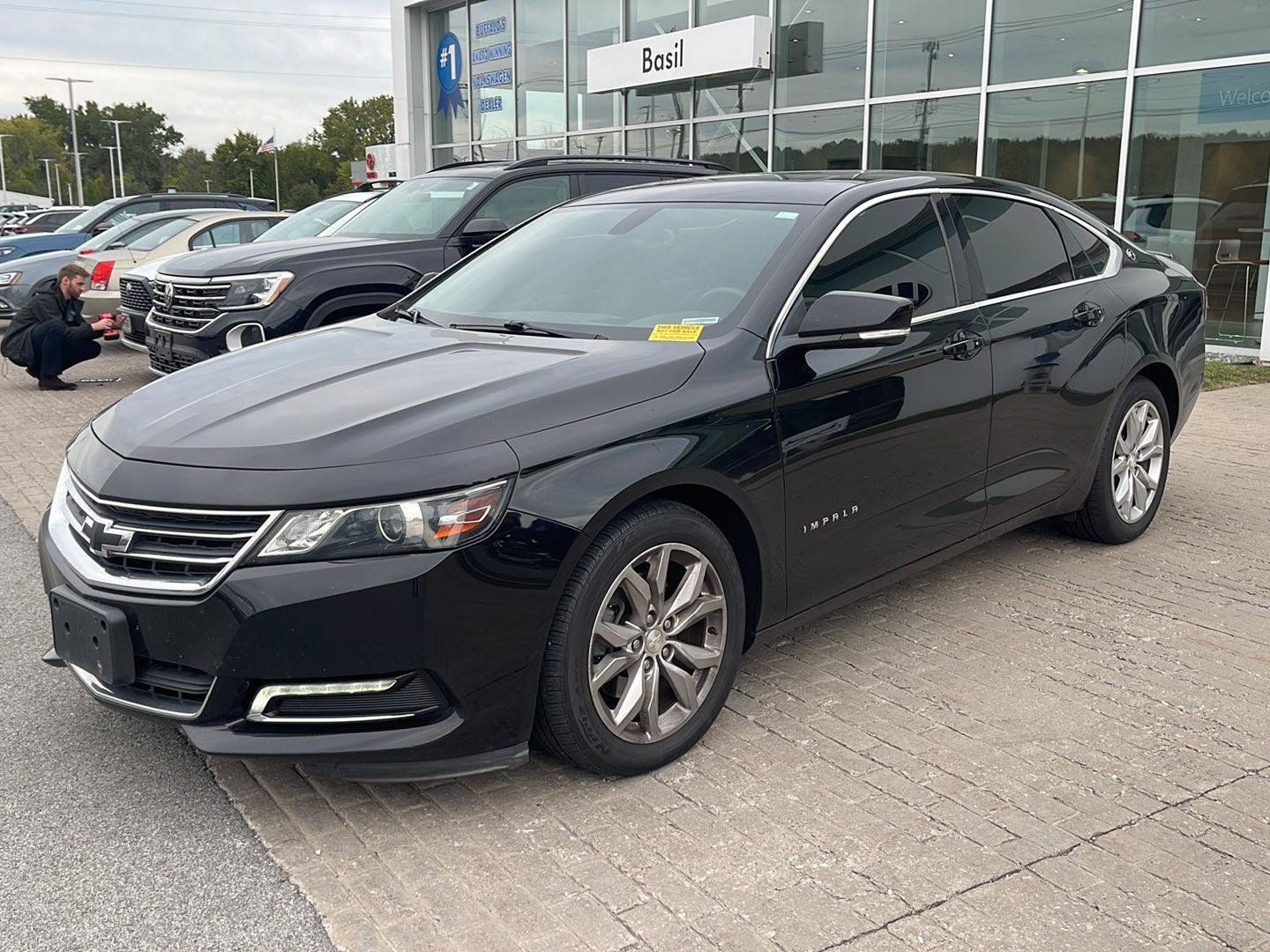 Used 2019 Chevrolet Impala LT w/ Sunroof and Spoiler Package FWD image 3