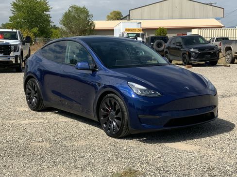 Used 2021 Tesla Model Y Performance image 7