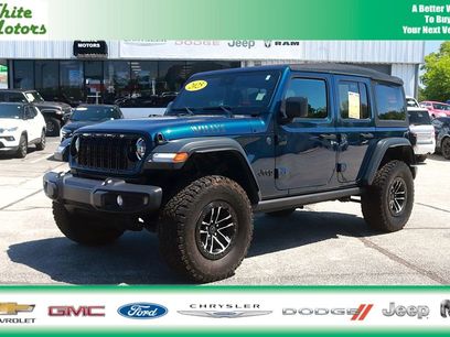 Used 2025 Jeep Wrangler Unlimited Sport