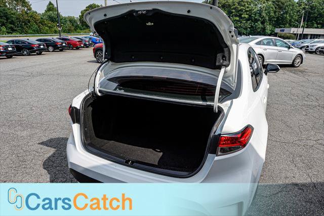 Used 2021 Toyota Corolla LE FWD image 32