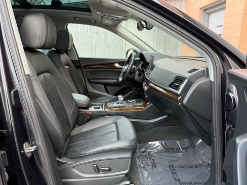 Used 2019 Audi Q5 2.0T Premium w/ Convenience Package image 21