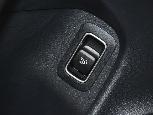 Used 2020 Mercedes-Benz CLA 250 4MATIC image 70