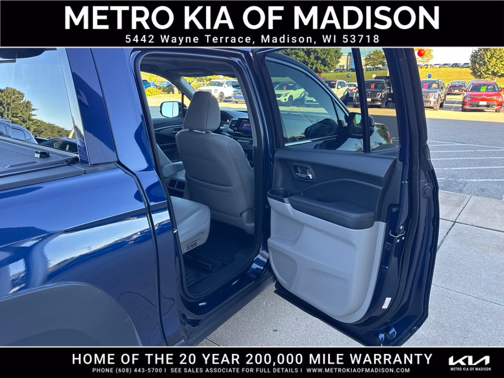 Used 2023 Honda Ridgeline RTL-E image 43