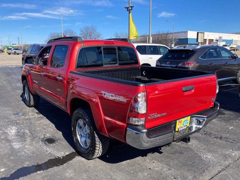 Used 2013 Toyota Tacoma V6 4x4 4dr Double Cab 5.0 ft S image 7
