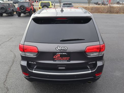 Used 2018 Jeep Grand Cherokee Limited image 7