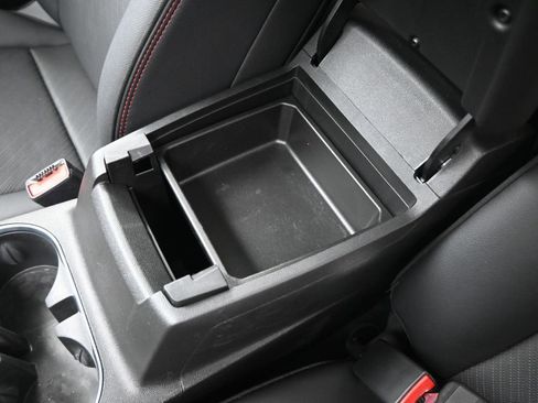 Used 2024 GMC Canyon AT4X image 18